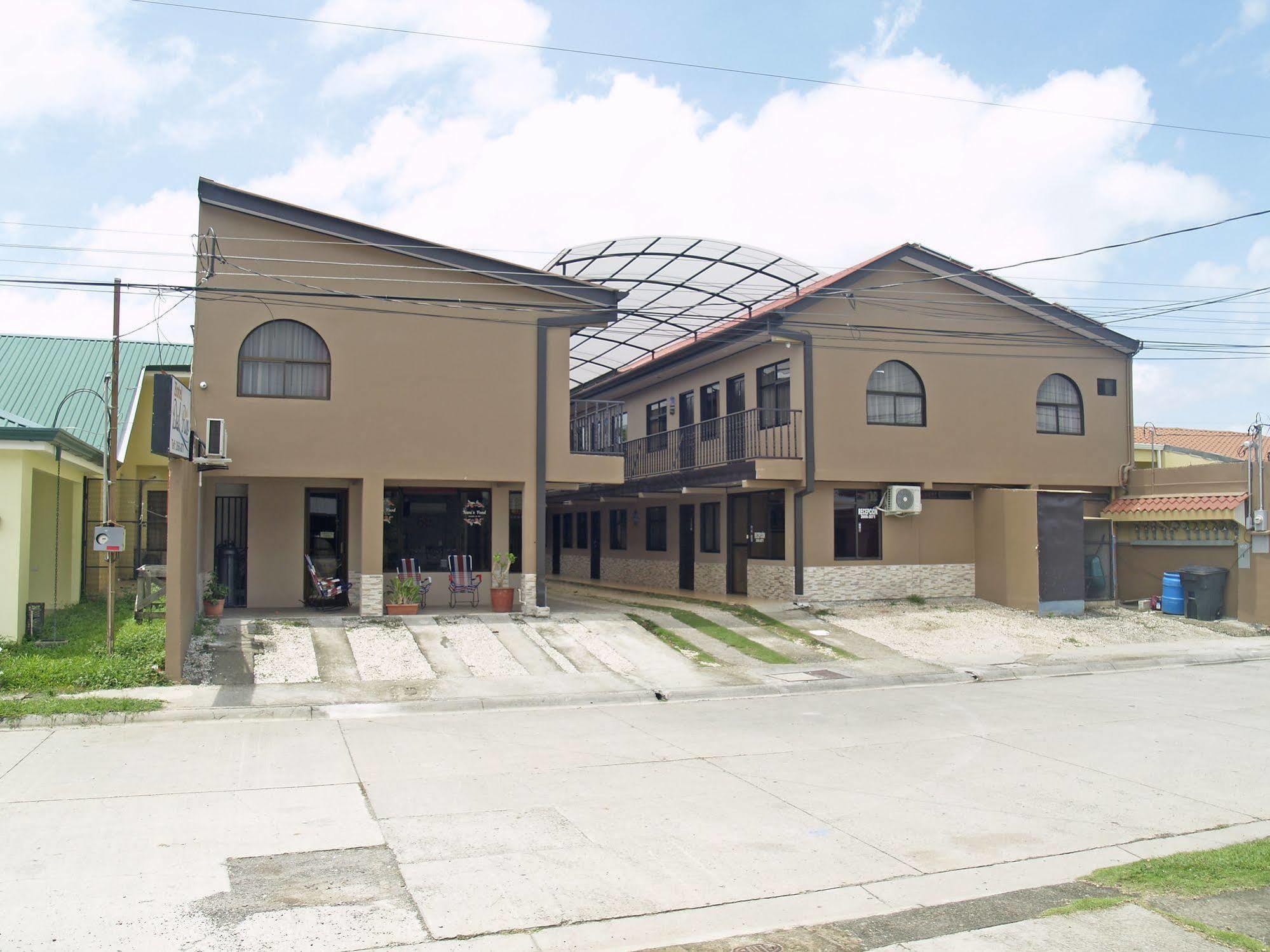 Hotel Del Rio Liberia Exterior photo